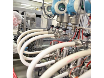 頻繁CIP/SIP洗消后軟管變黃發(fā)脆？德璐氏帶你破解食品級流體壽命魔咒